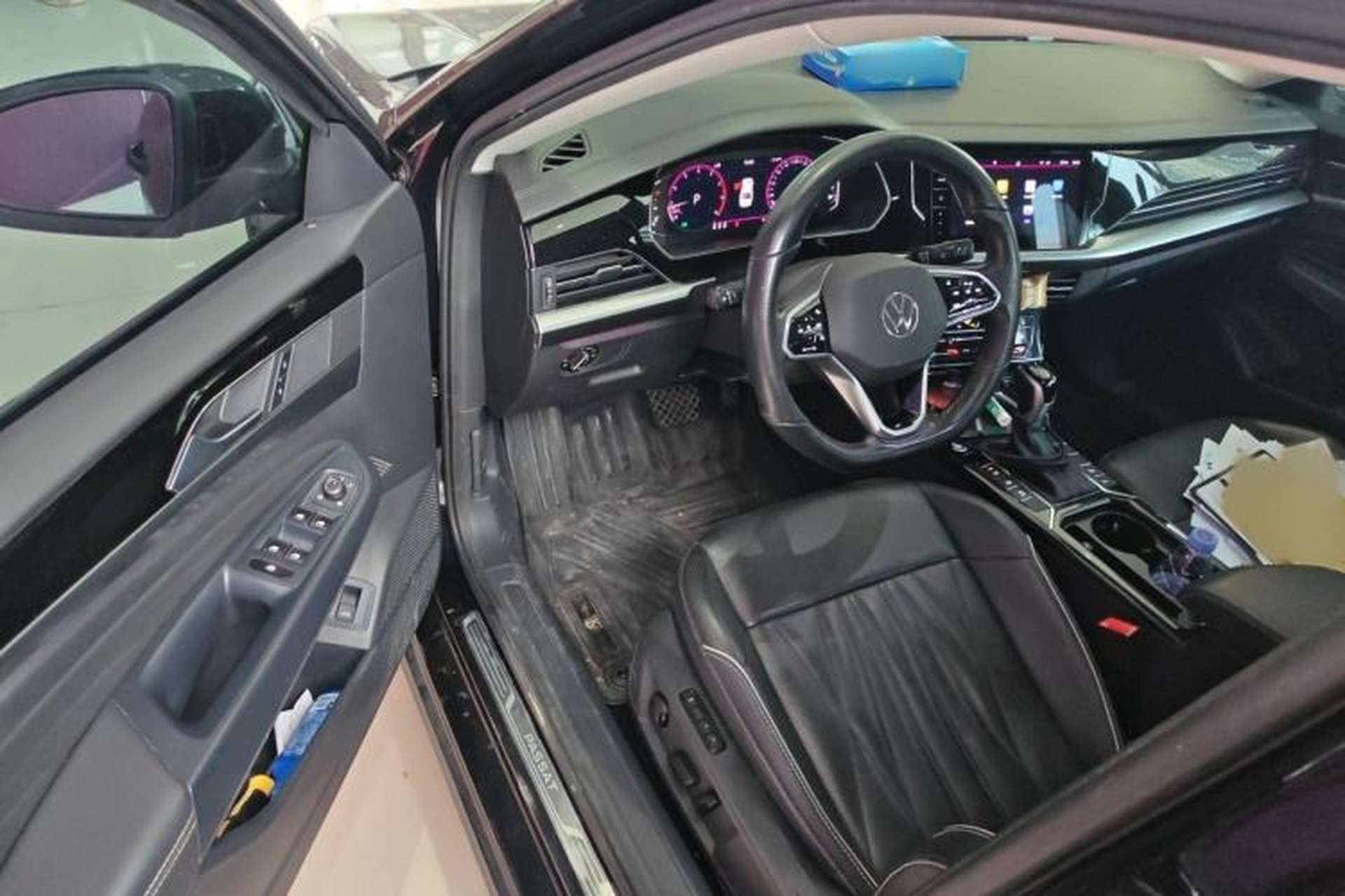 Used Volkswagen Passat 2022 330TSI Luxury Edition Interior 3