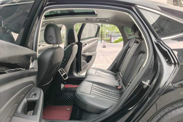 Used Volkswagen Passat 2022 330TSI Starry Elite Edition Custom Version Interior 3