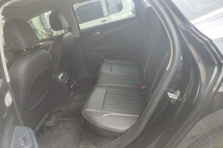 Used Volkswagen Passat 2022 330TSI Starry Elite Edition Interior 4