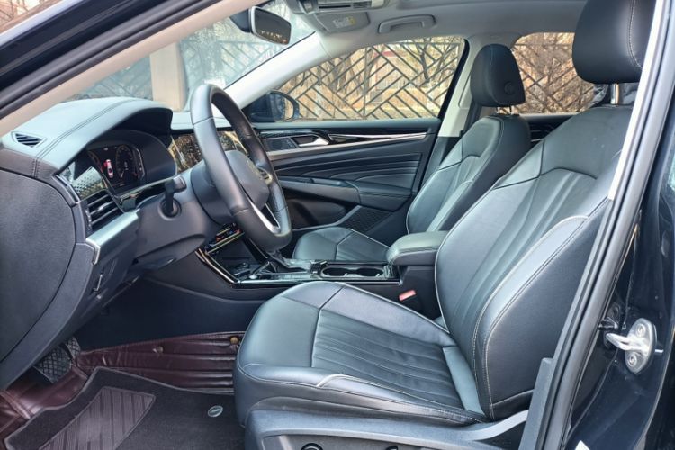 Used Volkswagen Passat 2022 330TSI Starry Elite Edition Custom Version Interior 4