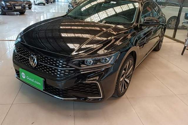 Used Volkswagen Passat 2022 330TSI Starry Luxury Edition