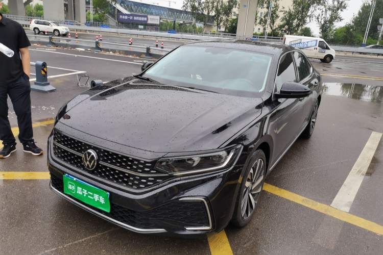 Used Volkswagen Passat 2022 330TSI Starry Elite Edition Guazi used car, China used car export, Used car for sale, Used cars, Cheapest cars for sale