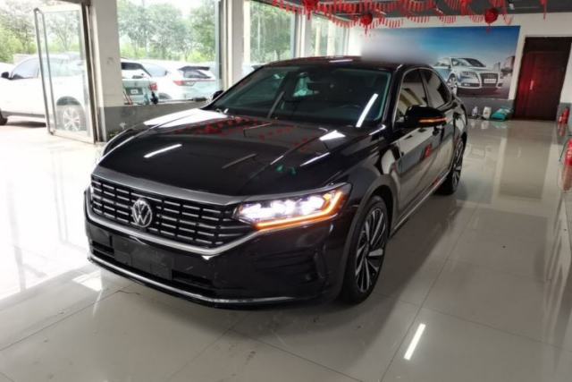 Used Volkswagen Passat 2022 330TSI Elite Edition Custom Version