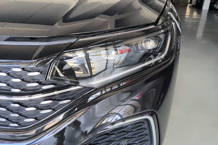 Used Volkswagen Passat 2022 330TSI Starry Elite Edition Left Front Headlight
