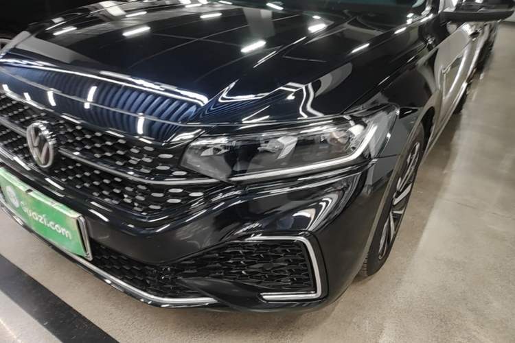 Used Volkswagen Passat 2022 330TSI Starry Luxury Edition Left Front Headlight