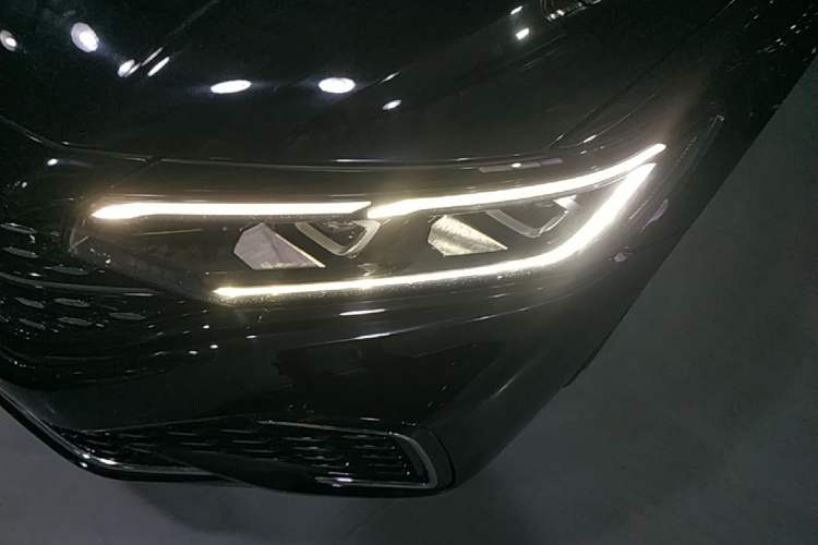 Used Volkswagen Passat 2022 330TSI Starry Luxury Edition Left Front Headlight