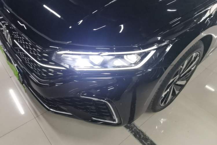 Used Volkswagen Passat 2022 330TSI Starry Luxury Edition Left Front Headlight