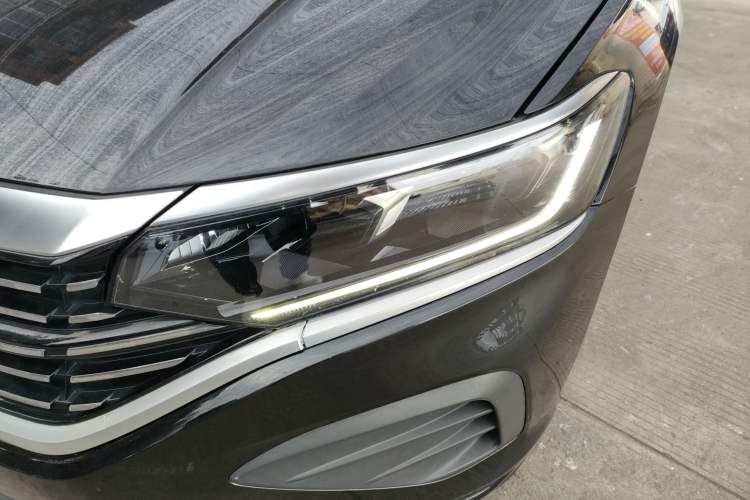 Used Volkswagen Passat 2022 280TSI Business Edition Left Front Headlight