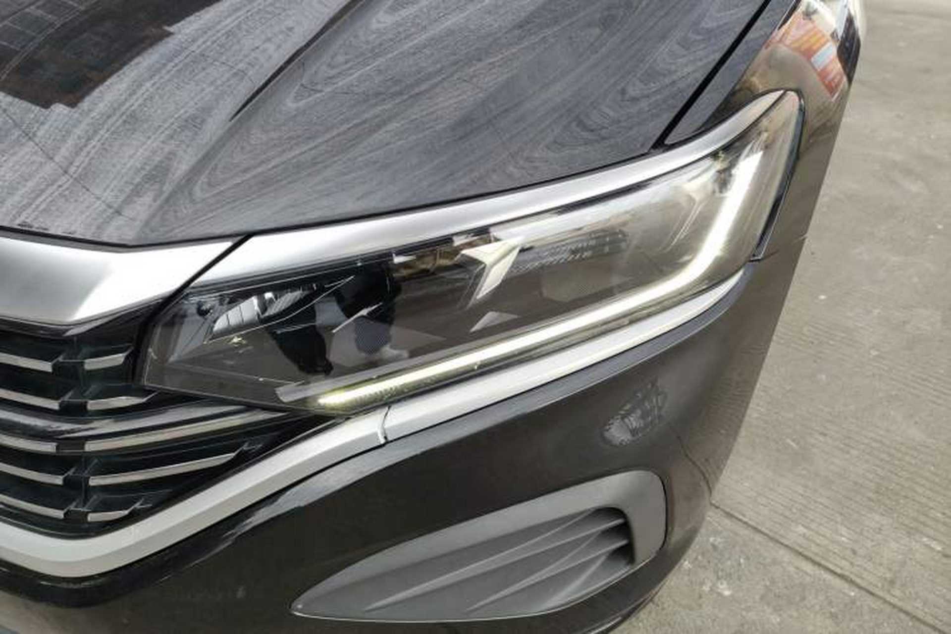Used Volkswagen Passat 2022 280TSI Business Edition Left Front Headlight
