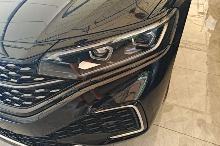 Used Volkswagen Passat 2022 330TSI Starry Luxury Edition Left Front Headlight