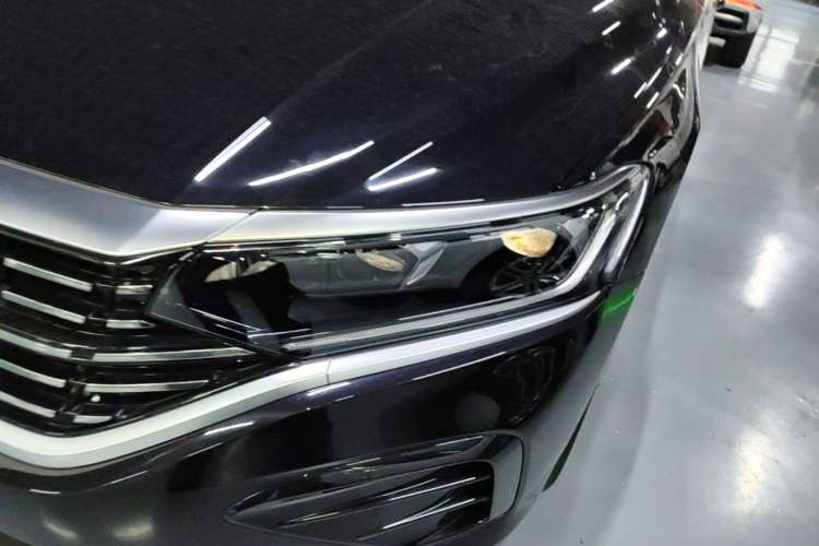 Used Volkswagen Passat 2022 330TSI Elite Edition Left Front Headlight