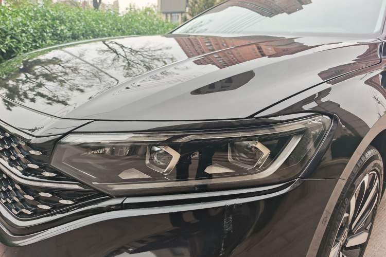 Used Volkswagen Passat 2022 330TSI Starry Luxury Edition Left Front Headlight