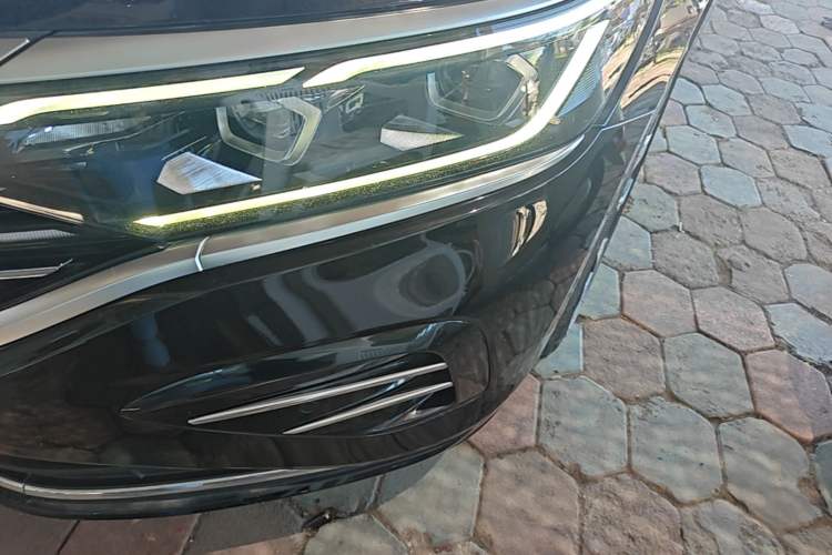 Used Volkswagen Passat 2022 330TSI Luxury Edition Left Front Headlight
