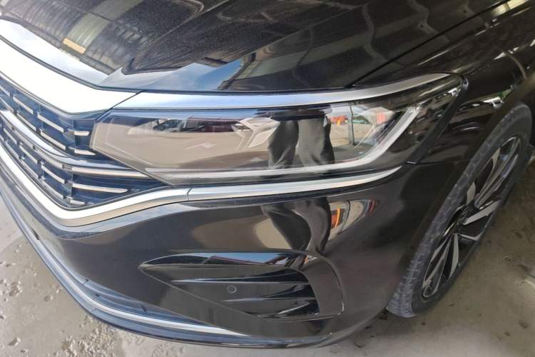 Used Volkswagen Passat 2022 330TSI Elite Edition Left Front Headlight
