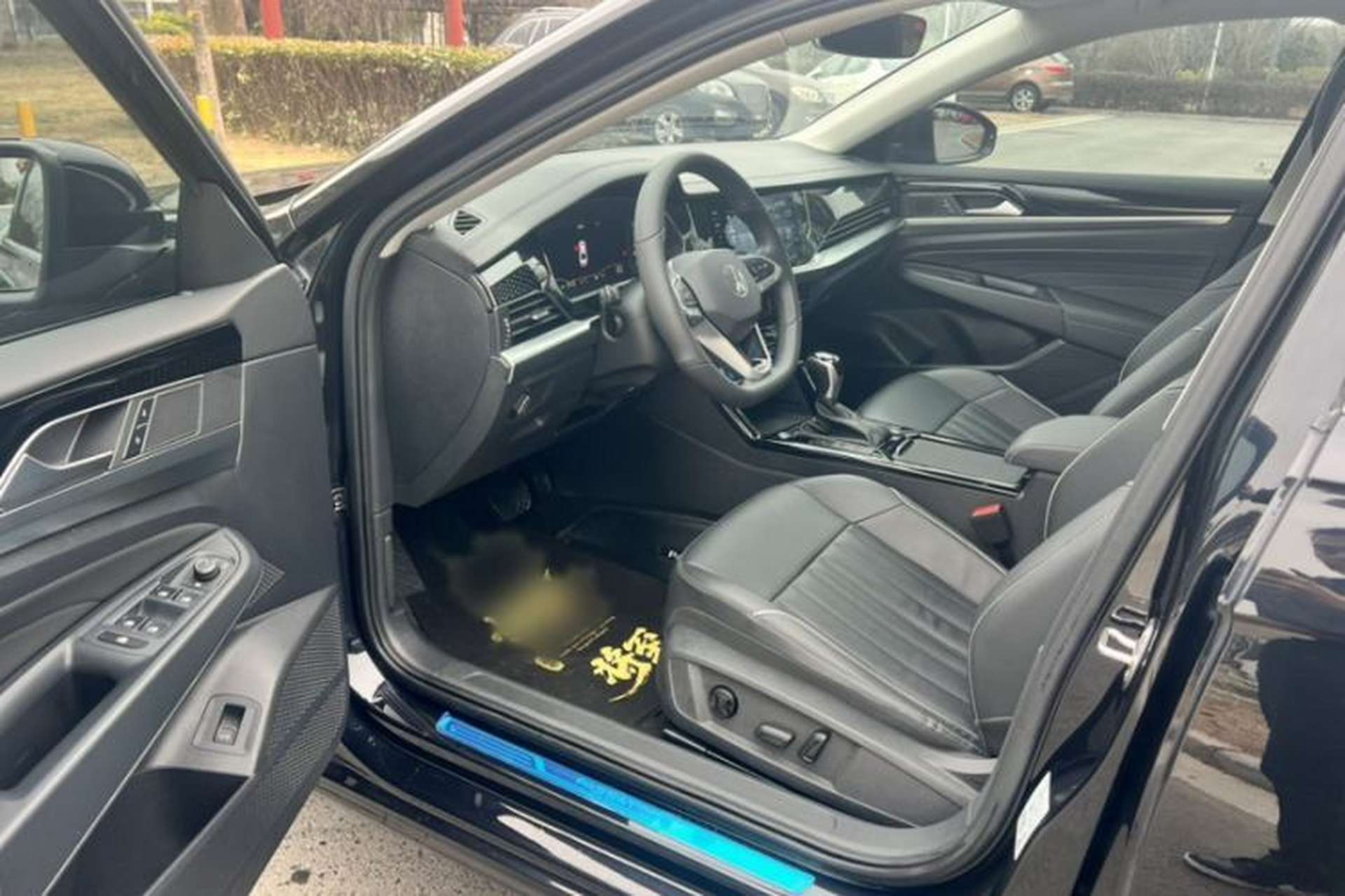 Used Volkswagen Passat 2022 330TSI Elite Edition Left Front Seat