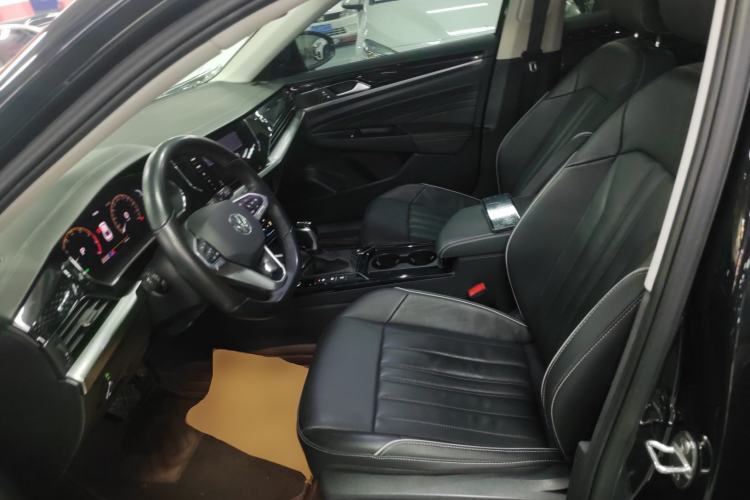 Used Volkswagen Passat 2022 330TSI Starry Elite Edition Custom Version Left Front Seat
