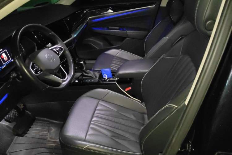Used Volkswagen Passat 2022 330TSI Starry Luxury Edition Left Front Seat