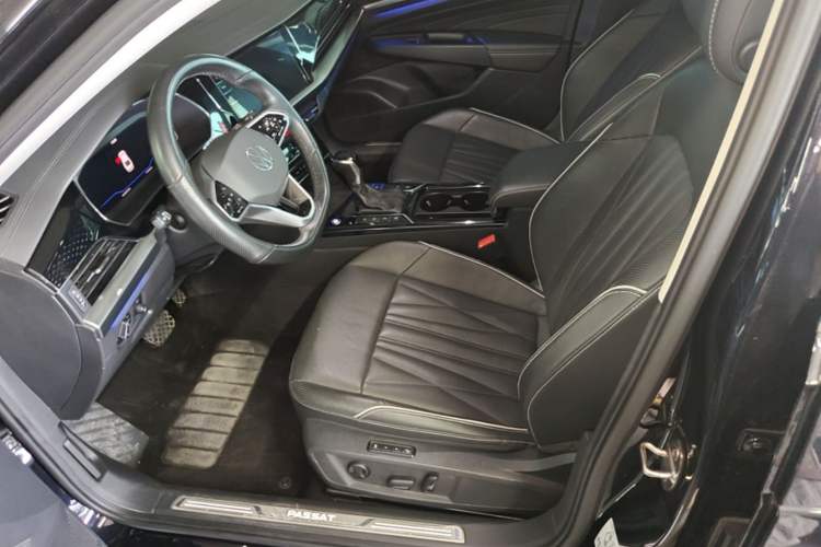 Used Volkswagen Passat 2022 380TSI Flagship Edition Left Front Seat