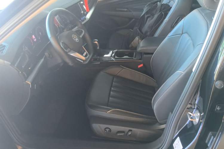 Used Volkswagen Passat 2022 330TSI Elite Edition Left Front Seat