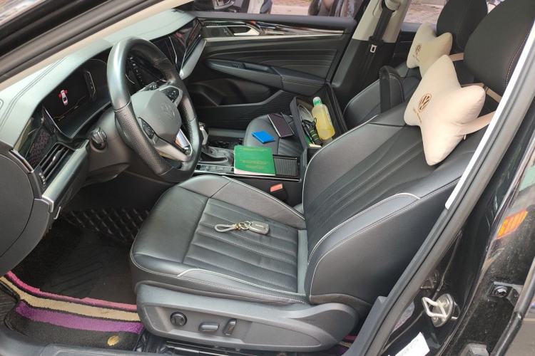 Used Volkswagen Passat 2022 330TSI Starry Elite Edition Left Front Seat