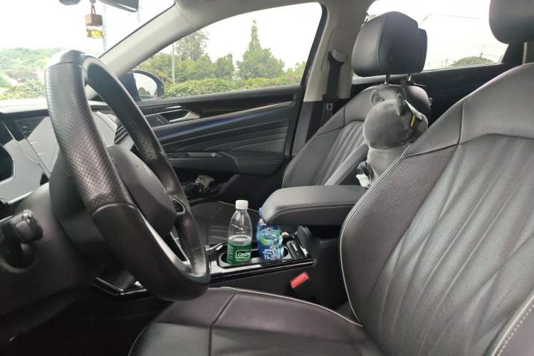 Used Volkswagen Passat 2022 330TSI Starry Luxury Edition Left Front Seat