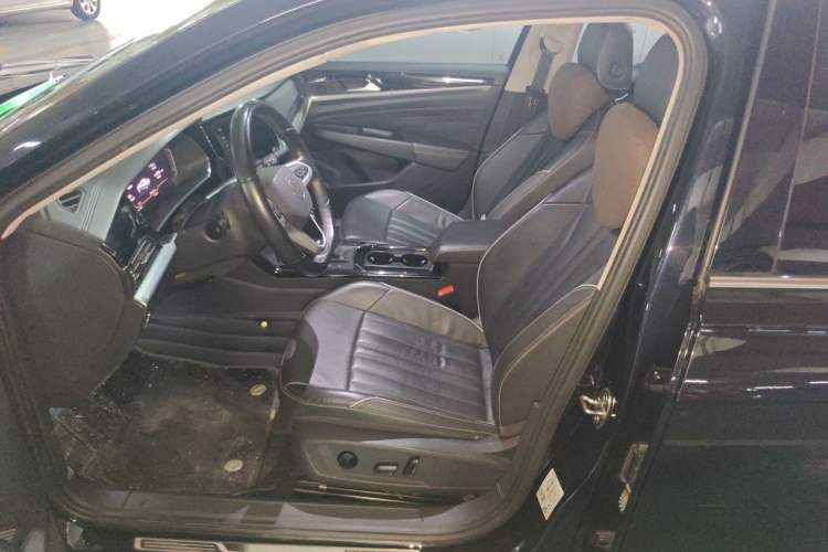 Used Volkswagen Passat 2022 330TSI Elite Edition Left Front Seat