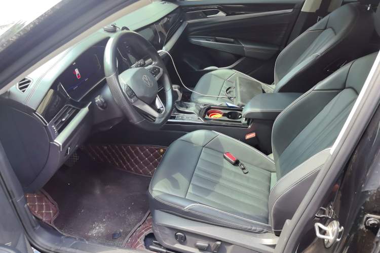 Used Volkswagen Passat 2022 330TSI Starry Elite Edition Left Front Seat