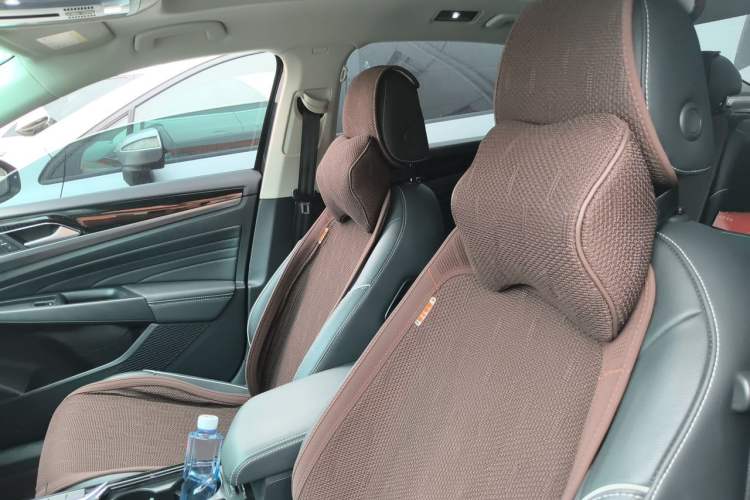 Used Volkswagen Passat 2022 330TSI Starry Elite Edition Left Front Seat