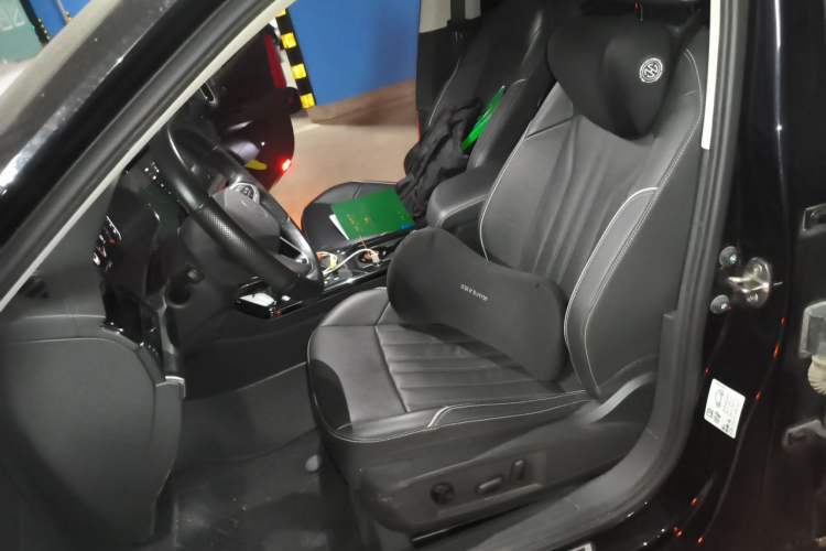 Used Volkswagen Passat 2022 280TSI Elite Edition Left Front Seat