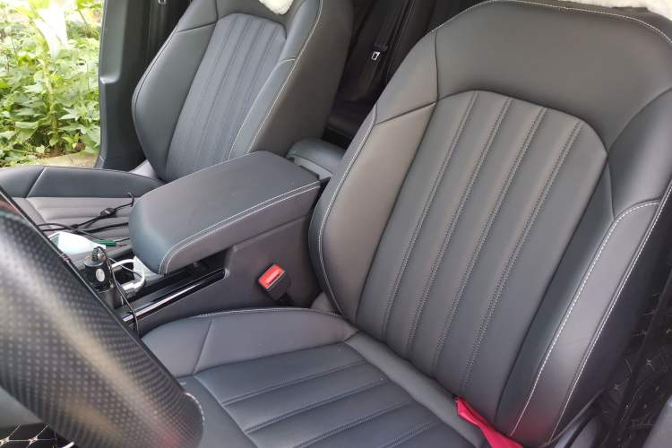 Used Volkswagen Passat 2022 280TSI Business Edition Left Front Seat