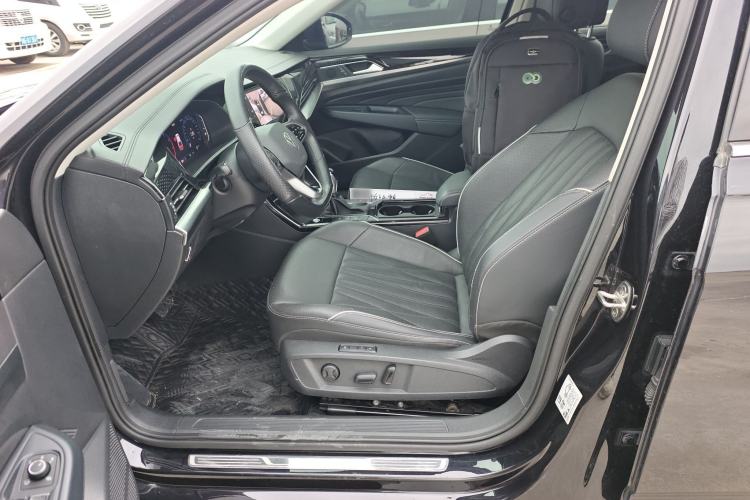Used Volkswagen Passat 2022 380TSI Luxury Edition Left Front Seat