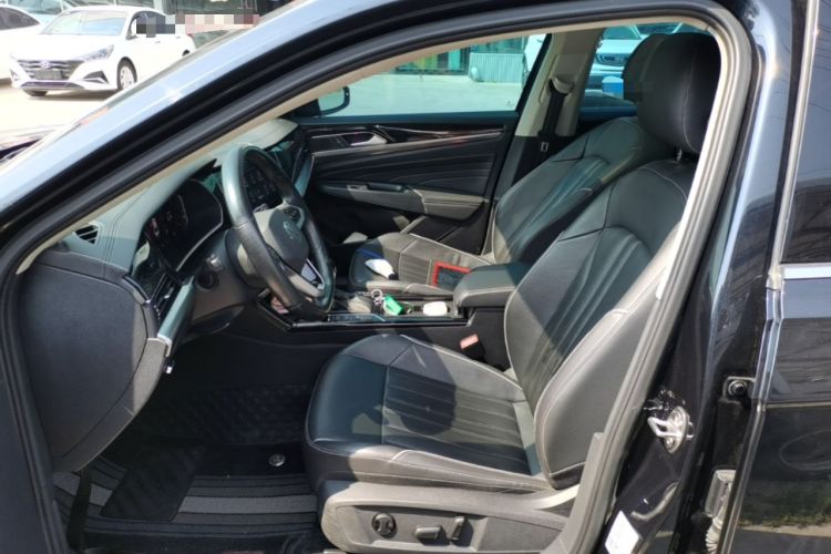 Used Volkswagen Passat 2022 330TSI Starry Elite Edition Left Front Seat