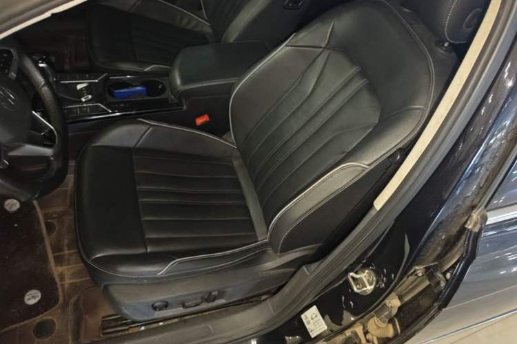 Used Volkswagen Passat 2022 330TSI Elite Edition Left Front Seat