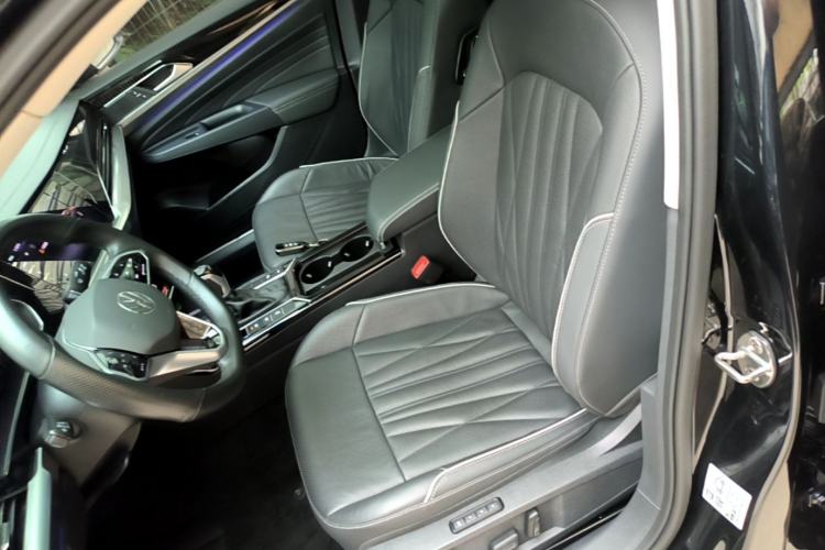 Used Volkswagen Passat 2022 330TSI Luxury Edition Left Front Seat