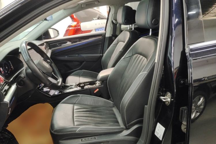 Used Volkswagen Passat 2022 330TSI Luxury Edition Left Front Seat