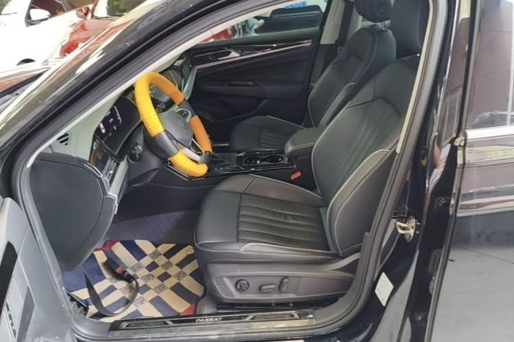 Used Volkswagen Passat 2022 330TSI Elite Edition Left Front Seat