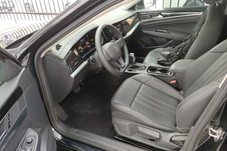 Used Volkswagen Passat 2022 280TSI Business Edition Left Front Seat