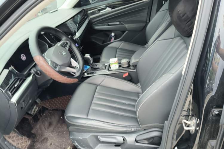 Used Volkswagen Passat 2022 280TSI Business Edition Left Front Seat