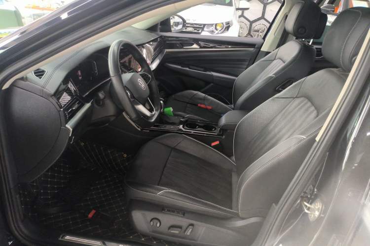Used Volkswagen Passat 2022 330TSI Starry Luxury Edition Left Front Seat