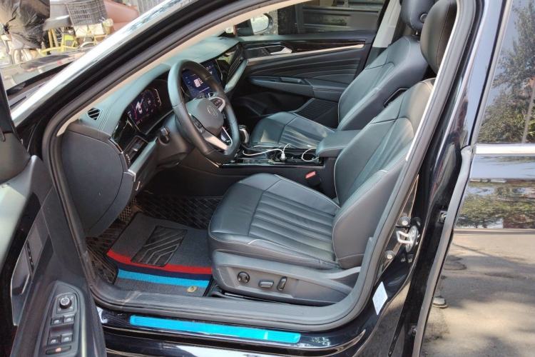 Used Volkswagen Passat 2022 330TSI Starry Elite Edition Left Front Seat