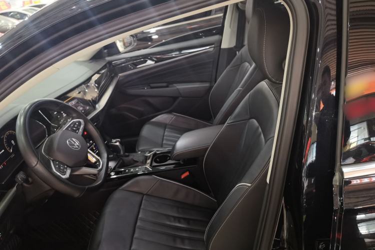 Used Volkswagen Passat 2022 330TSI Starry Elite Edition Left Front Seat