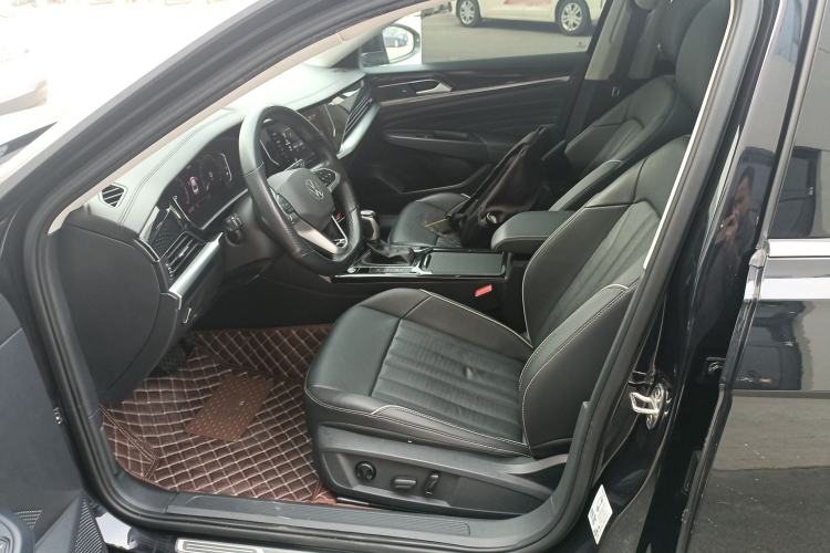 Used Volkswagen Passat 2022 330TSI Starry Elite Edition Left Front Seat