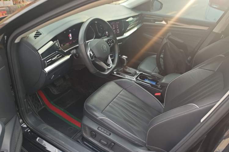 Used Volkswagen Passat 2022 330TSI Luxury Edition Left Front Seat