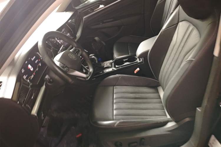 Used Volkswagen Passat 2022 330TSI Elite Edition Left Front Seat