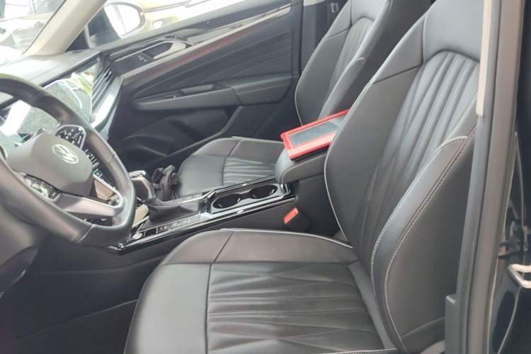 Used Volkswagen Passat 2022 330TSI Luxury Edition Left Front Seat