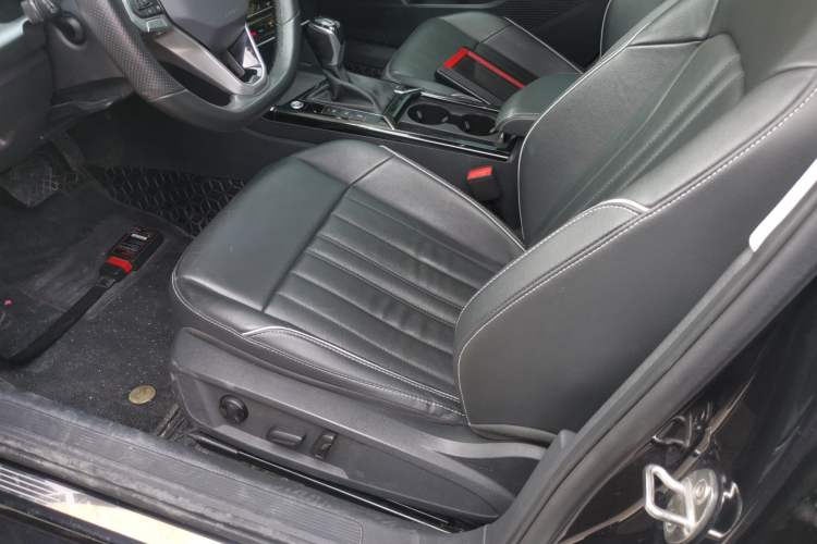 Used Volkswagen Passat 2022 330TSI Starry Elite Edition Left Front Seat