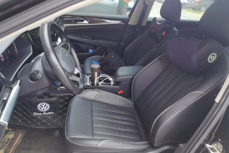 Used Volkswagen Passat 2022 330TSI Starry Elite Edition Left Front Seat