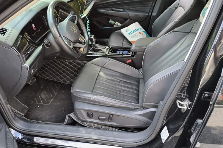 Used Volkswagen Passat 2022 330TSI Elite Edition Left Front Seat