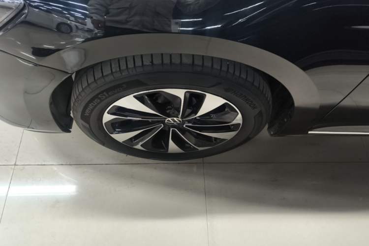 Used Volkswagen Passat 2022 330TSI Starry Elite Edition Left Front Wheel Hub