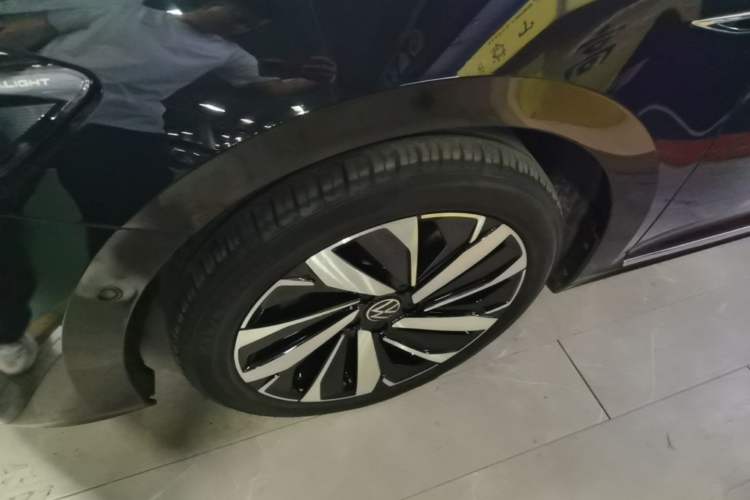 Used Volkswagen Passat 2022 330TSI Starry Luxury Edition Left Front Wheel Hub